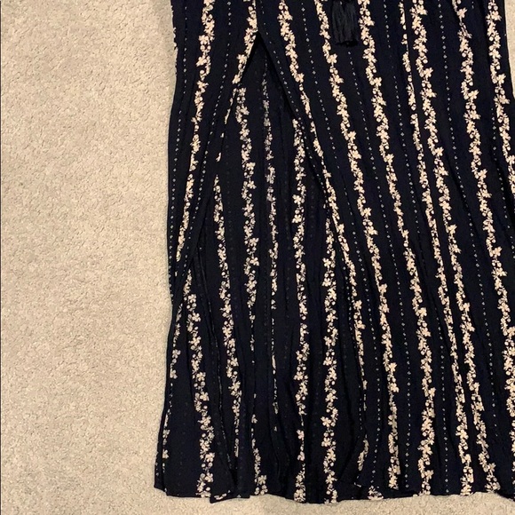 Super cute bohemian style flowy dress - Picture 4 of 4